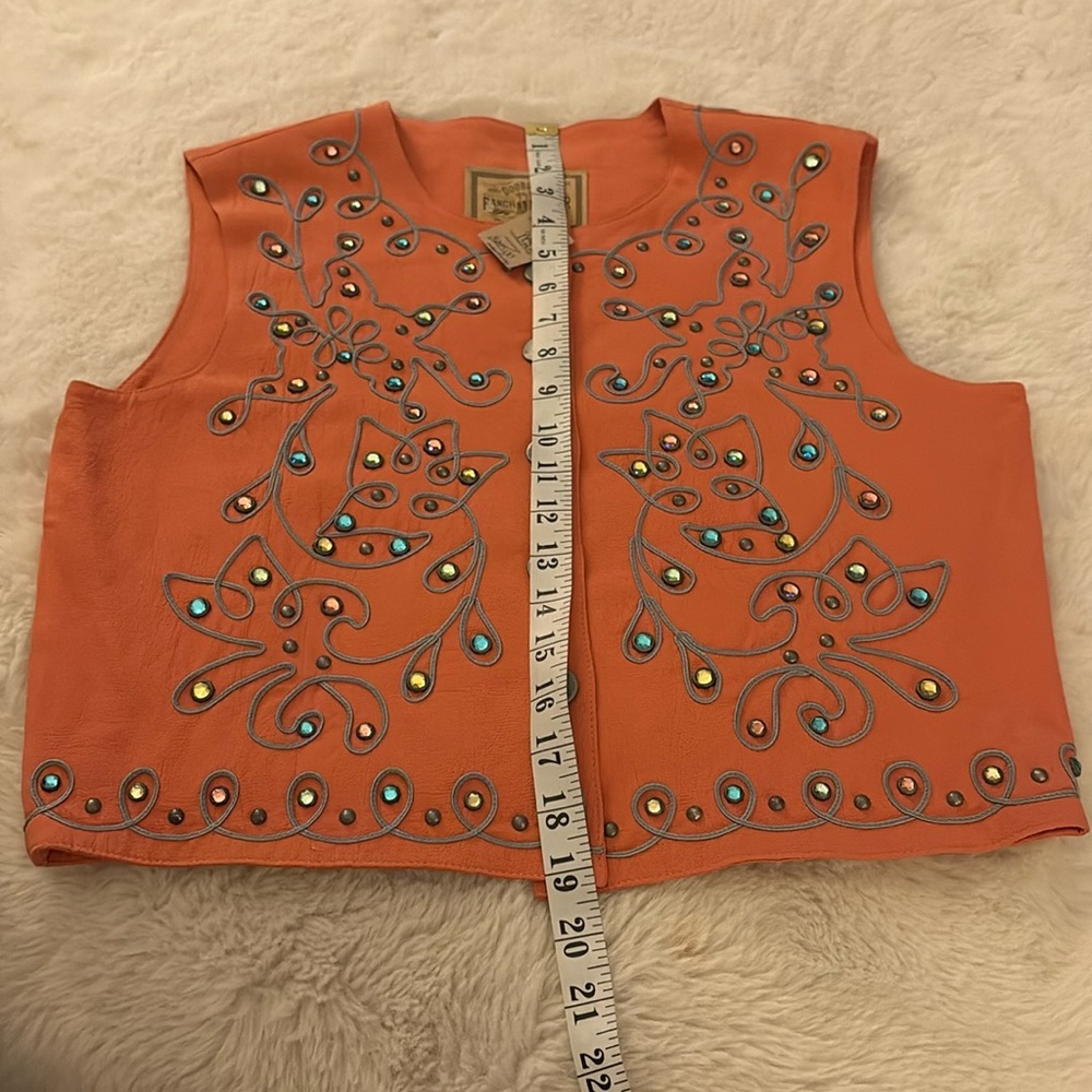 Double D Ranchwear Jewel Studded Vest Melon
Size: XS - Picture 10 of 11